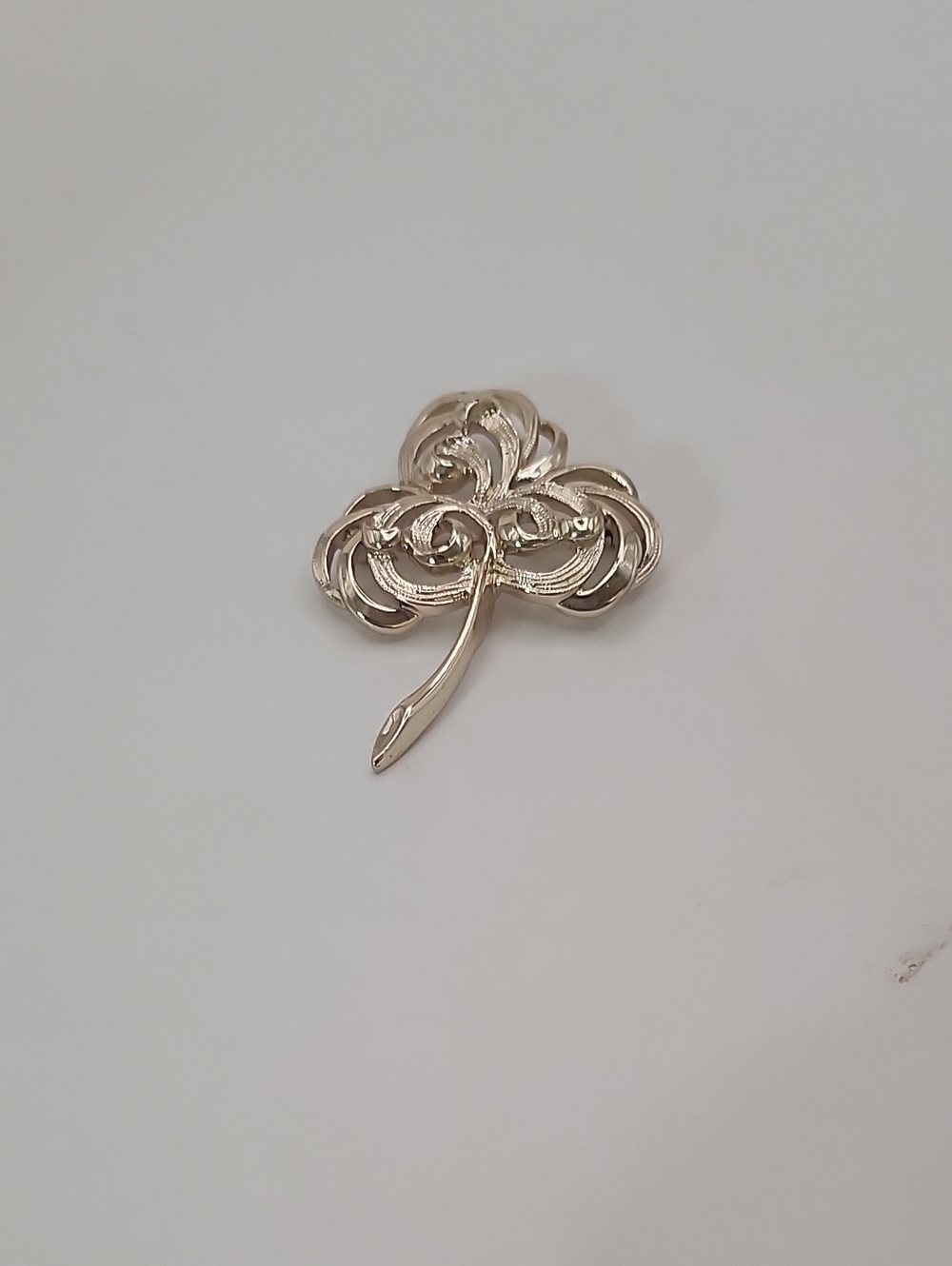 Vintage Sarah Coventry Cloverleaf Pin/Brooch